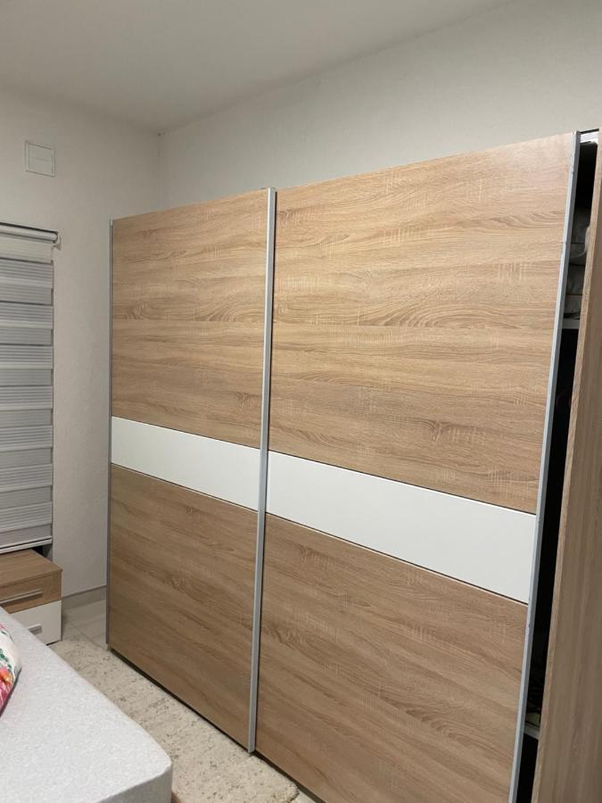 Apartman Cuprija Cazin Luaran gambar